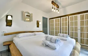 Amazing Home In Zadobarje - Image 5