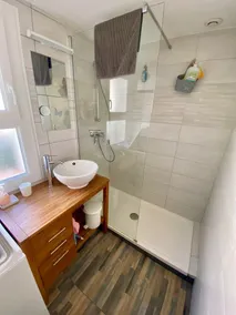 Jolie maison calme avec piscine - Image 2