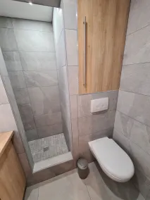 Appartement au Calme Dans Residence Avec Piscine, Entouré de Foret - Image 4