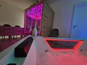 L'appart Spa, Jacuzzi & Sauna - Image 4