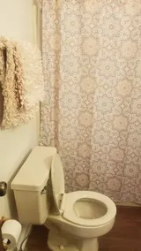Great for vacationers or travelers needing extended stay - Image 4