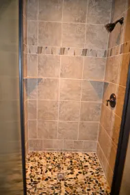 Luxury Lakefront Estate! 6BR 4. 5BA, quai privé, rampe et plus - Image 4