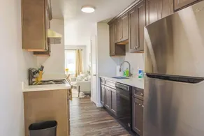 Cozy 1bedroom 1bath renton apt - Image 5