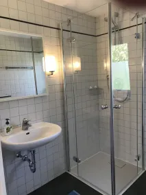 Bungalow tæt på stranden i en rolig skovbosættelse - Image 5