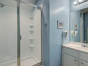Large Tybee Vacation Home With Private Pool! Walk to Beach, By Southern Belle Tybee - Image 5