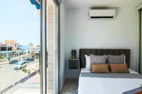 Phaedrus Living: Seaside Luxury Flat Athina 21 - Image 3