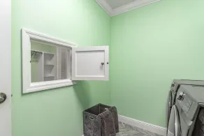 New Construction- Hot Tub - 1.3m to Beach, 2 KING Beds. - Image 2