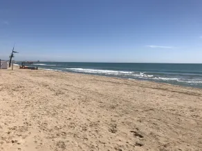 Schönes 3-Zimmer-Haus mit Pool und Blick 50 m vom Strand am Meer - Image 4