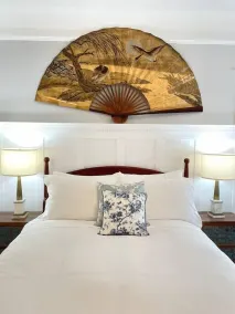 Bachelor Suite in Heritage Manor, Fairfield - Image 5