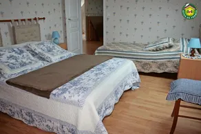 H1320 - FIENNES - Furnished - Image 5