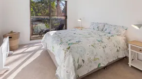 Three bedroom unit at Little Beach - Image 4