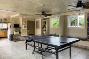 Oceanfront Corner Unit Maui Kai 908- Huge Lanai Views, A/C, Pool - Image 2