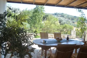 QUIET STONE COUNTRYHOUSE IN CRETE CENTRAL - Image 4