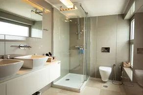 Villa - Sleeps 10 - Pool - Parking - Pool Table - Image 5