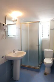 Stunning 2-Bed Apartment in Sarandë - Image 4
