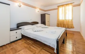 Stunning Home In Sibenik - Image 5