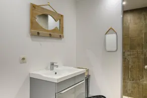 Studio accogliente per due persone con terrazza e giardino, nel cuore di Guilvinec - Image 3