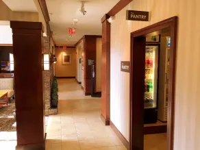 Suite équipée | Petit-déjeuner gratuit, accès au centre d'affaires et à la salle de sport - Image 5