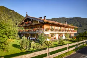 Vacation apartment 4 Resi - Guesthouse Becher, Kreuth-Point - Image 2