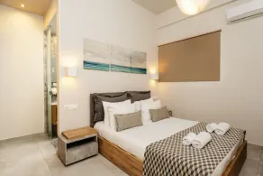 Eumelia Iconic Villa, with Heated Pool & Whirlpool, By ThinkVilla - Image 5