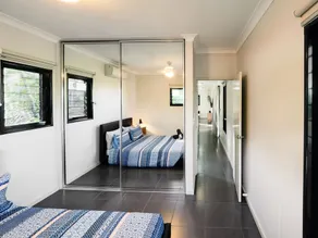 Modern Furnished Guesthouse - Image 4