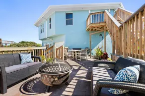 Beachfront property with pool view-Aloha - Image 5