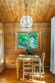 Perched in the Trees, Very Private, Screened in Porch with view - Image 5
