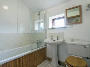 5 bedroom accommodation in Hebden, near Skipton - Image 4