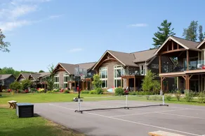 3 + bed 2 bath Villa on Lake Muskoka - Image 5