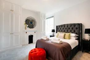 Maison de famille moderne, proche des commodités et du train - Image 3