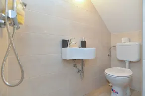 Holiday home in a quiet location - Image 2