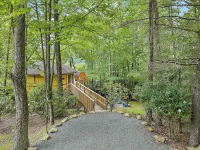 Cozy 2BR/2BR Cabin with Sauna near Ski Resort - Image 5