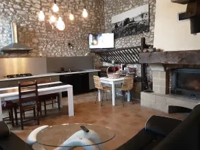 La grange de racco<br>(Jacuzzi and swimming pool)<br>2 nights mini<br>July and August 7 nights mini - Image 3