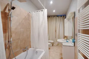 Appartement \"Raineri\" avec vue mer, Wi-Fi, climatisation et balcon - Image 2