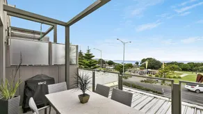 WATERFRONT TWO - Position Perfect ***NEW LISTING 2019*** - Image 4