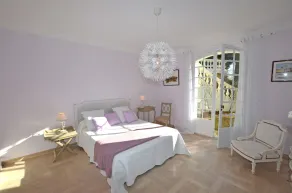 Luxurious, gated villa with panoramic views of the Bay of Cannes, swimming pool, garden, 8 minutes from the beach - Image 5