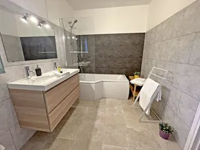 Rummelig villa med pool 12 personer mellem Middelhavet og Verdon - Image 2