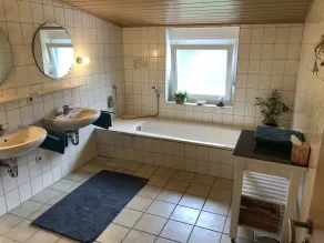 Very nice apartment \"Falkenhus\" with new paint and new king size bed - Image 5
