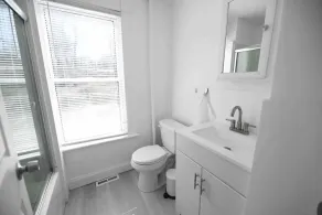 FRESHLY RENOVATED 2 BR APARTMENT! - Image 5