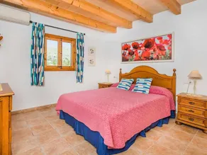 Superb two bedroom villa with private pool & garden in Puerto Pollensa - Image 4