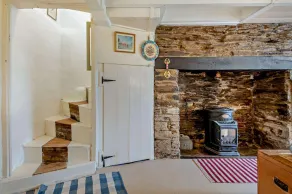 2 Bed in Frogmore oc-s29476 - Image 2