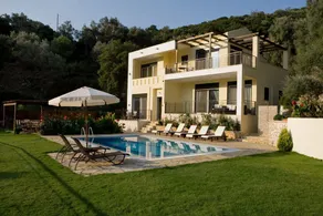 Private Sunrise Villa with Pool & Garden – 5 mins walk to Beach, Peaceful Escape - Image 5