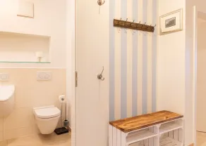 Comfortable and luxurious apartment with a great sea view and located directly i - Image 2