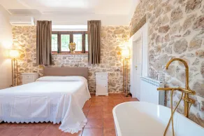 Privatvilla mit Pool und Blick über die Hügel Siziliens - LA COLLINA DEI NEBRODI - Image 2