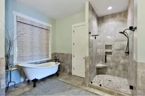 Turtlehead 520: Luxurious 6BR retreat in scenic Salem, SC, perfect for family getaways. - Image 5
