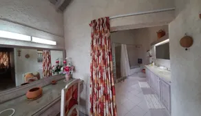 6 BR badrum lyxvilla nära stranden - pool, WiFi, luftkonditionering, full personal, bil - Image 3