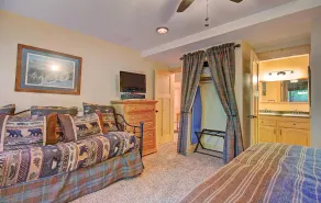 The Lift C11 Condo - Image 5