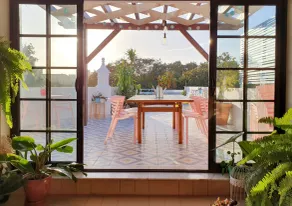 Sunlight House - Image 5