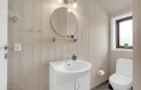 Stunning Home In Ejstrupholm With Wifi - Image 5