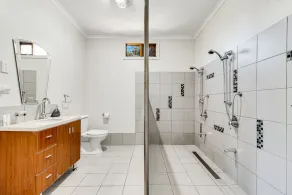 Goolwa River Retreat - Image 3